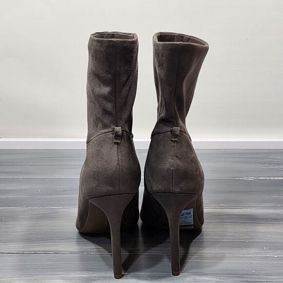 INC International Concepts Reanna Boots Stiletto Heel Pointed Toe Faux Suede 9M - Picture 4 of 12